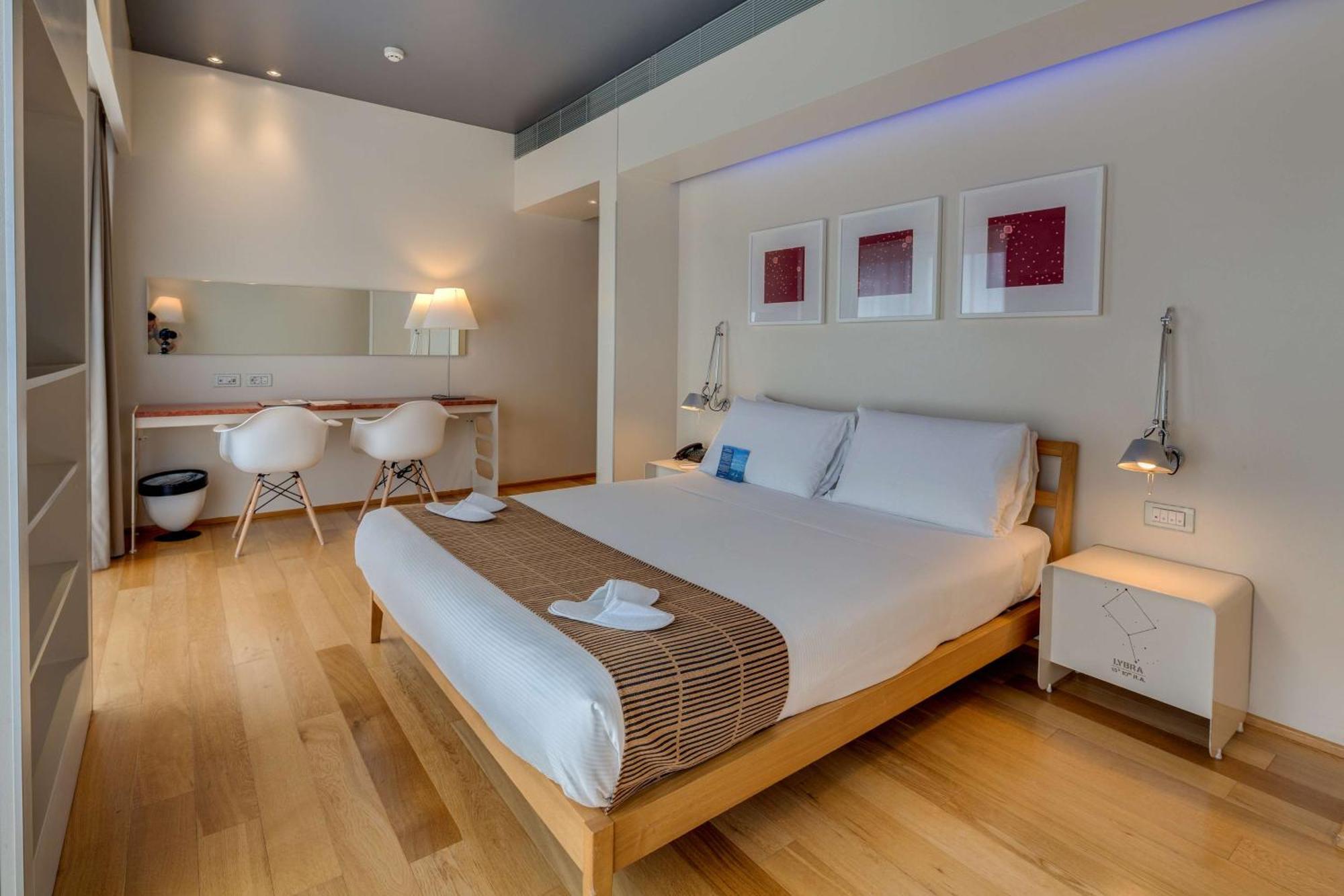 Superior Queen Room